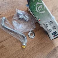 Rubinetto a parete per pilozzo