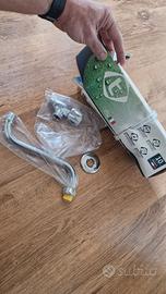 Rubinetto a parete per pilozzo