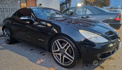 Mercedes-Benz SLK 200 (R171) - AMG