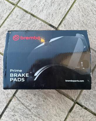 Kit Pastiglie freno Brembo assale Anteriore