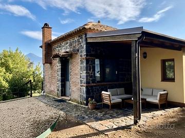 Chalet sull'Etna Villa Loriana Milo