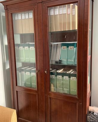 Libreria vetrina in legno stile classico – 122 cm