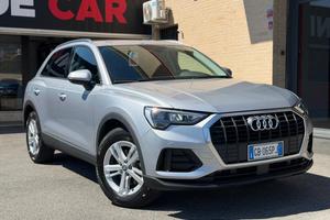 AUDI Q3 35 TDI S tronic Business Advanced SPORT