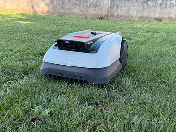 Robot taglia erba Ecovacs goat 0600