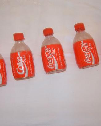 5 bottigliette COCA COLA da 20cc in vetro