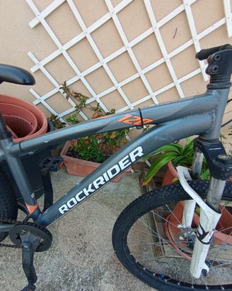 MTB rockrider st120 (TRATTABILE).