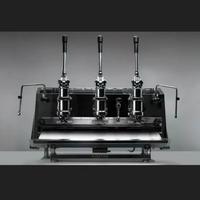 Macchina da caffe professionale a leva usata 3 Gr