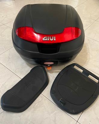 Bauletto universale per moto e scooter GIVI E340N