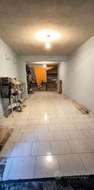 Cod.VG38 Garage mq.36 zona centro