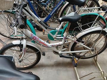 bici bambino  e bambina