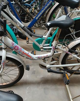bici bambino  e bambina