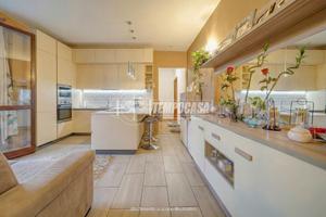 ARSAGO SEPRIO - TRILOCALE CON GIARDINO