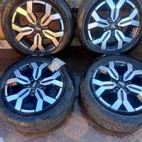 Cerchi con gomme DACIA DUSTER