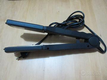 Piastra capelli Garnier da viaggio NUOVA