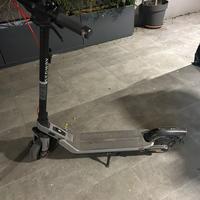 Monopattino elettrico ninebot e3 pro