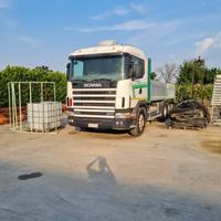 Autocarrro scania 144L