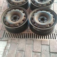 Cerchi in ferro 15 pollici - 5 fori