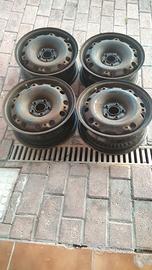 Cerchi in ferro 15 pollici - 5 fori