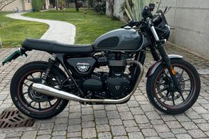 Triumph 900 Street Twin