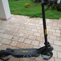 Monopattino Elettrico Jeep JXP
