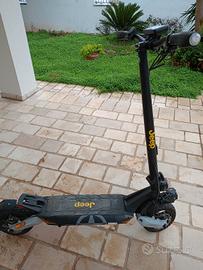 Monopattino Elettrico Jeep JXP