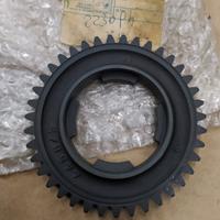 Ingranaggio 3^ cambio ape 703 diesel 2230945