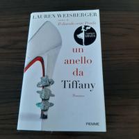 UN ANELLO DA TIFFANY