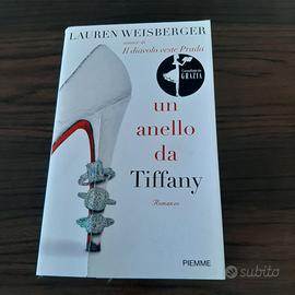 UN ANELLO DA TIFFANY