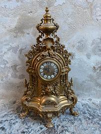 Orologio da tavolo  stile antico