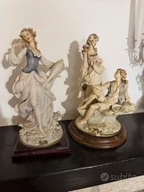 Coppia statue Capodimonte G Armani