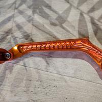 Paraleva arancione Sinistra