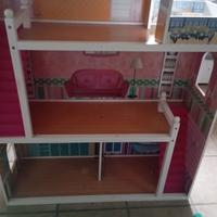 Casetta bambole in legno