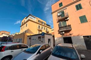 TORREVECCHIA – LOCALI COMMERCIALI C/1