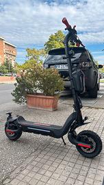 monopattino elettrico yeti s10