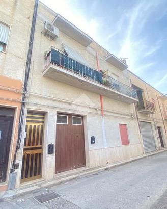2 LOCALI A MAZARA DEL VALLO