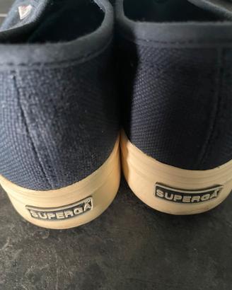 Scarpe Superga