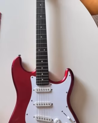 CHITARRA ELETTRICA EKO ST-300