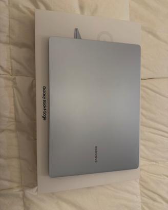 Samsung galaxy book4edge