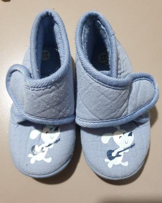 Scarpine/Pantofole Antiscivolo nr.22
