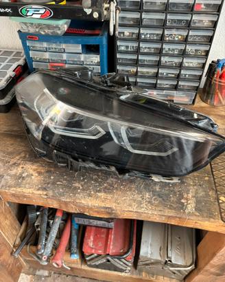 Faro originale BMW destro