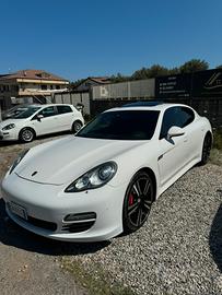 Porsche panamera 3.0 250cv strafull