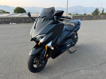 Yamaha TMAX 530 DX