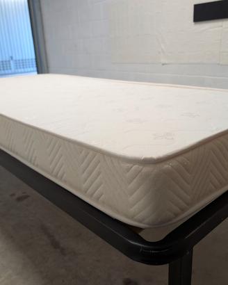 Letti e materassi singoli