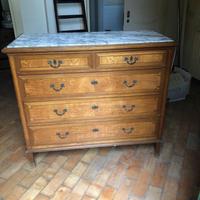 Comò Antico con comodini specchiera letto tavolo e