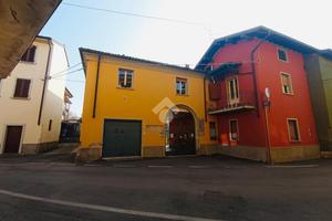 3 LOCALI A MOZZANICA