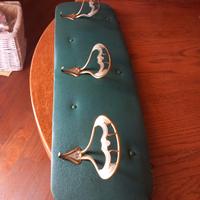 Appendiabiti vintage con similpelle e ottone