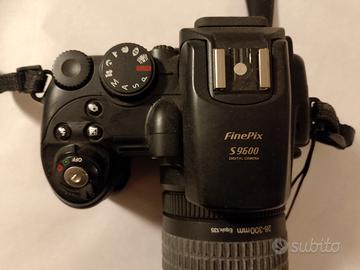 Fotocamera Fujifilm s9600
