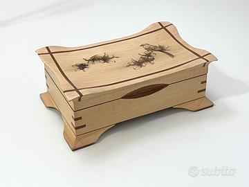 Scatola per gioielli in legno in stile giapponese