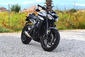 Triumph Street Triple 765 R 06/2024