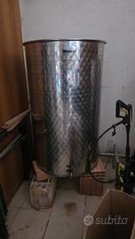 serbatoio acciaio inox per vino o olio